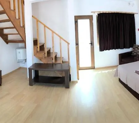 Üdülőközpont Equinox Club Corbu